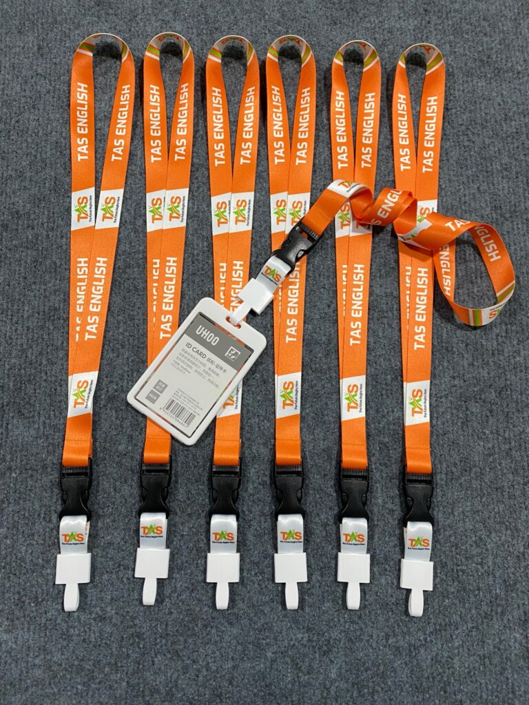 Lanyard theo yêu cầu