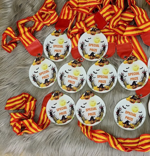 Dây huy chương màu sắc