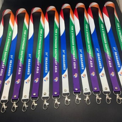 Lanyard in logo