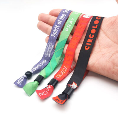 Sản xuất dây đeo tay vải satin cao cấp